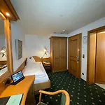 Wohlfuehlhotel Berwanger Hof Ξενοδοχείο 4*