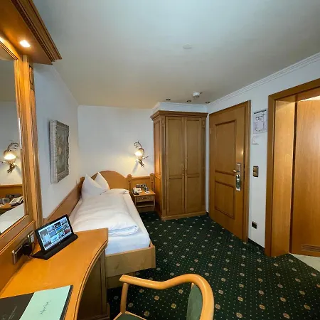 Wohlfuehlhotel Berwanger Hof Ξενοδοχείο 4*