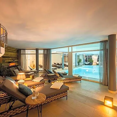 ホテル Wohlfuehlhotel Berwanger Hof 4*