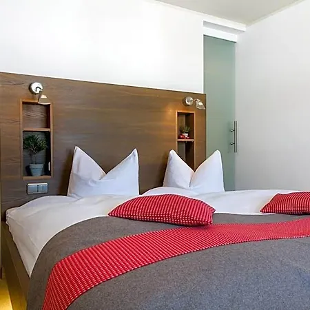 Wohlfuehlhotel Berwanger Hof ホテル 4*